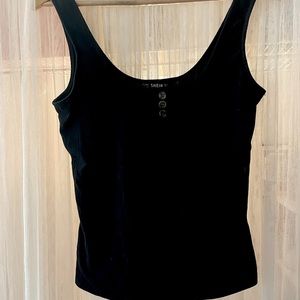 SHEIN black tank, fits loose